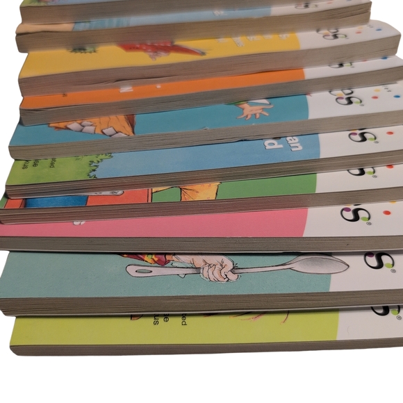 Junie B. Jones Book Set #18-#27 - Picture 3 of 3